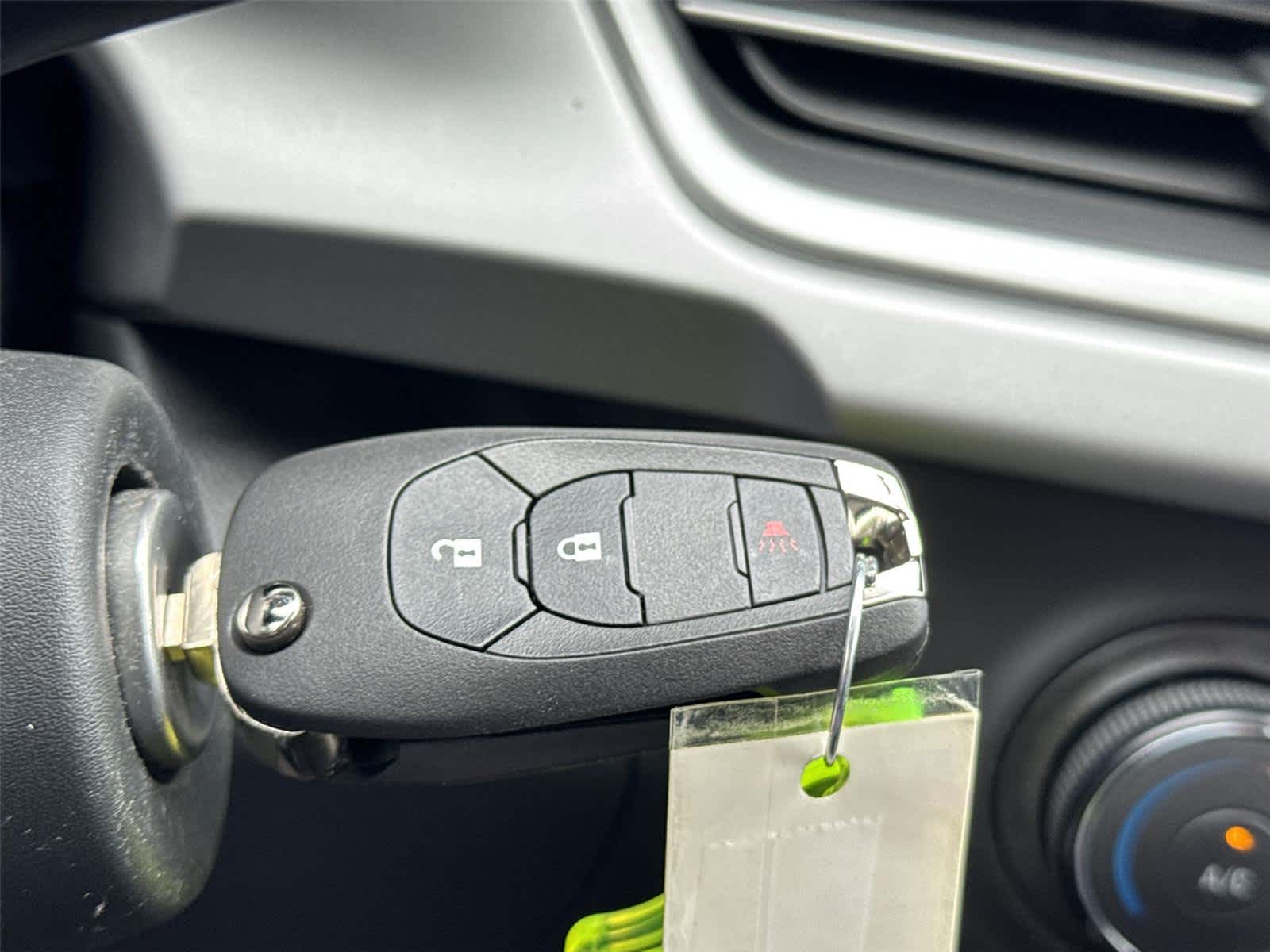 Thumbnail: 2024 Chevrolet Trax - 27