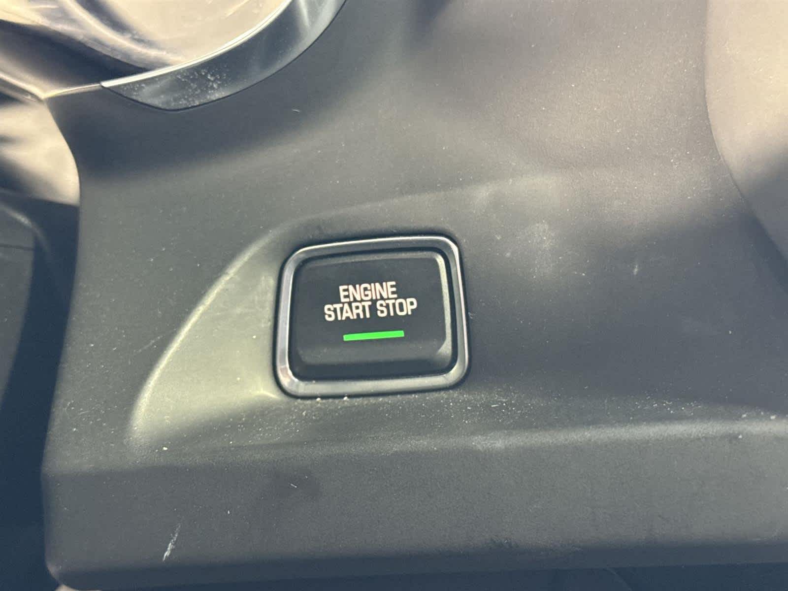 Thumbnail: 2020 Chevrolet Camaro - 27