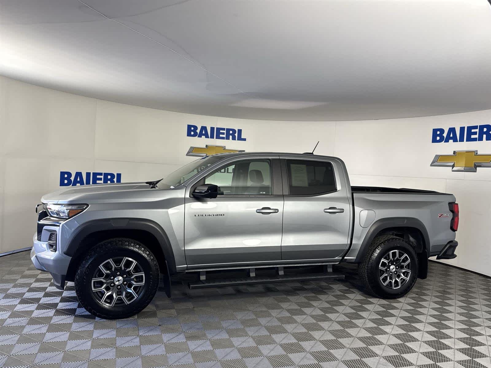 Thumbnail: 2023 Chevrolet Colorado - 2