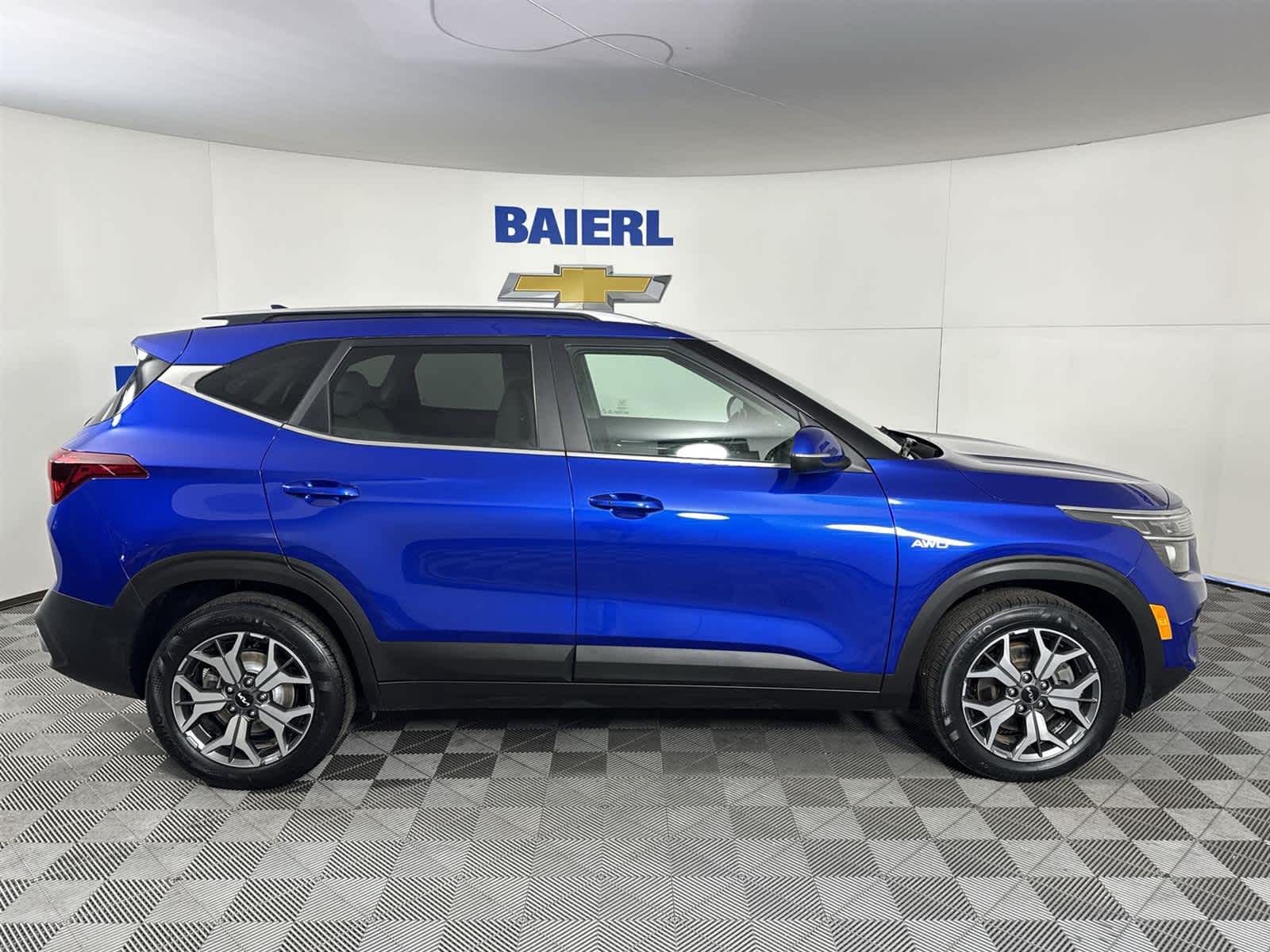 Thumbnail: 2022 Kia Seltos - 6