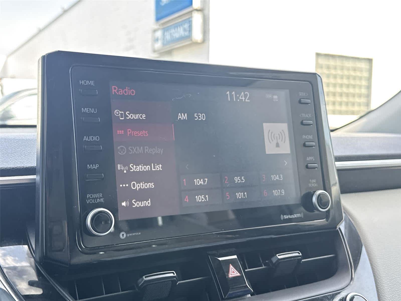 Thumbnail: 2022 Toyota Corolla Cross - 16