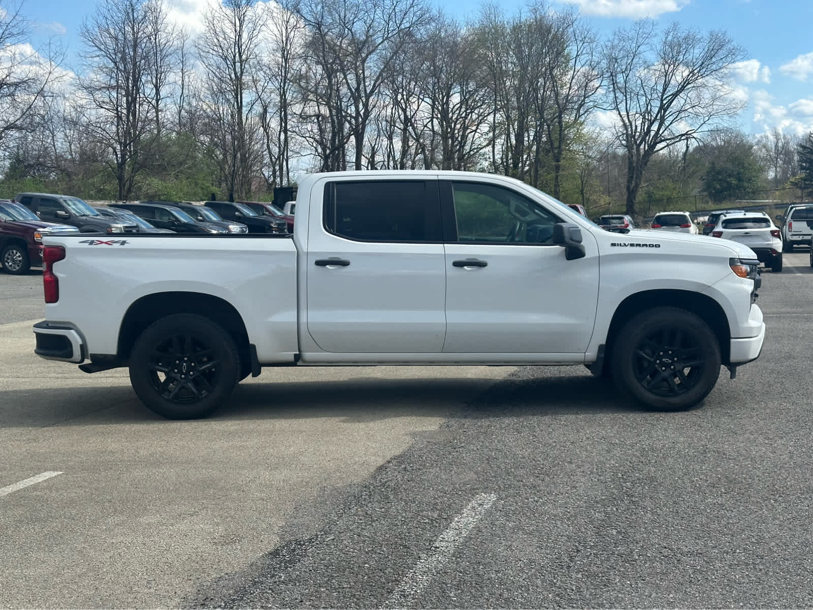 Thumbnail: 2024 Chevrolet Silverado 1500 - 8