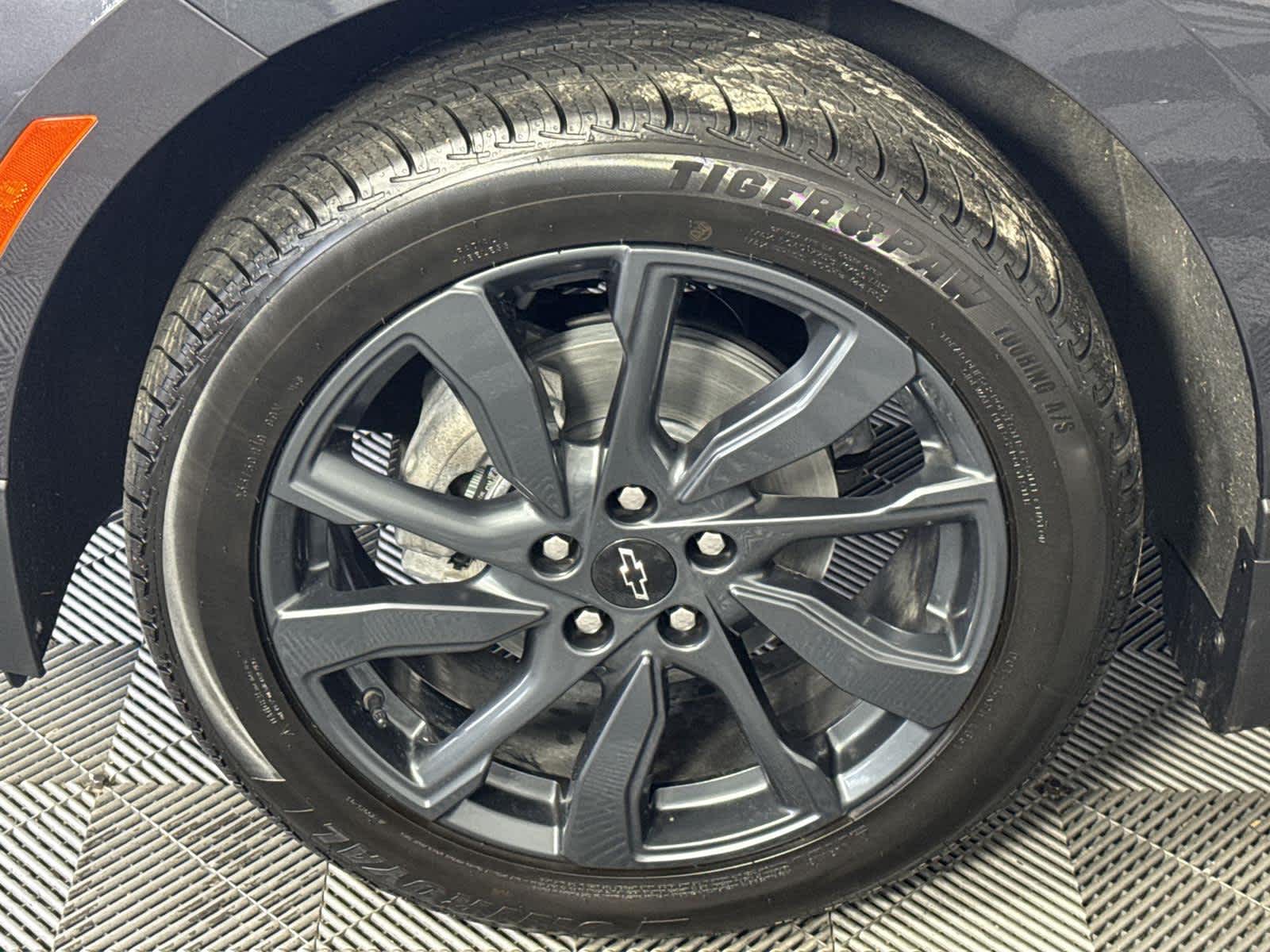 Thumbnail: 2022 Chevrolet Equinox - 11