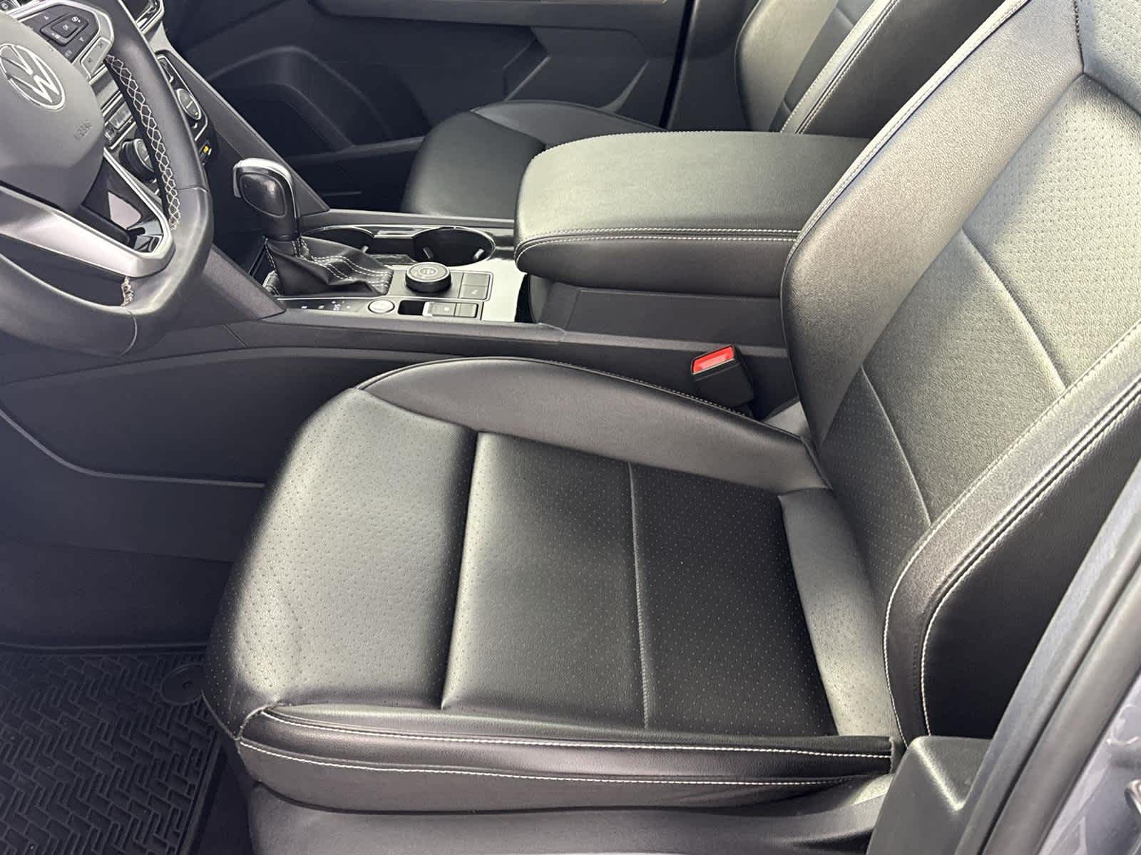 Thumbnail: 2022 Volkswagen Atlas - 11