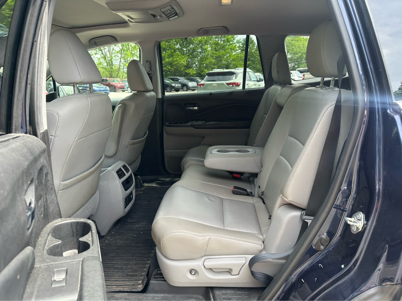 Thumbnail: 2018 Honda Pilot - 24
