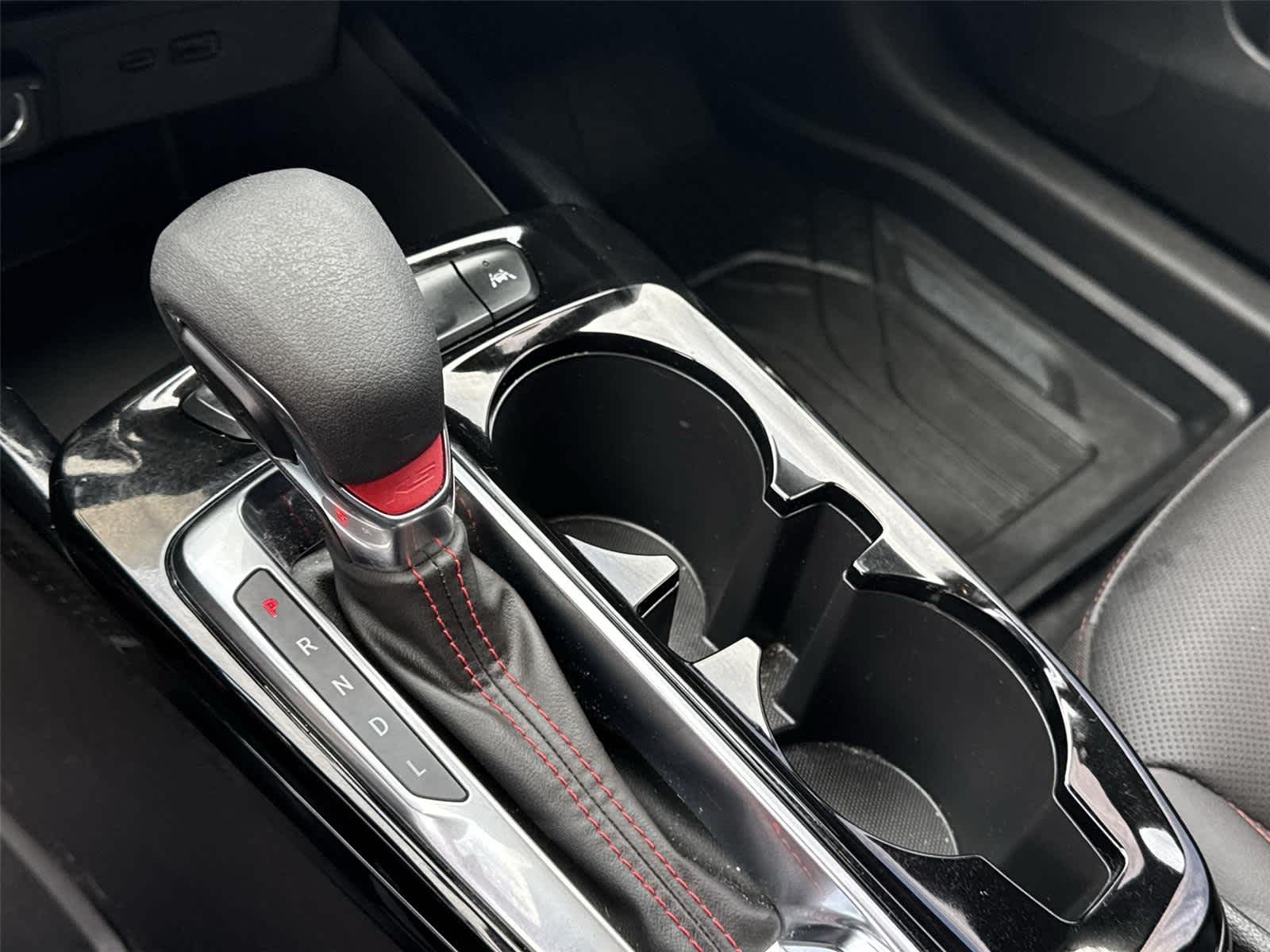 Thumbnail: 2024 Chevrolet Trax - 21