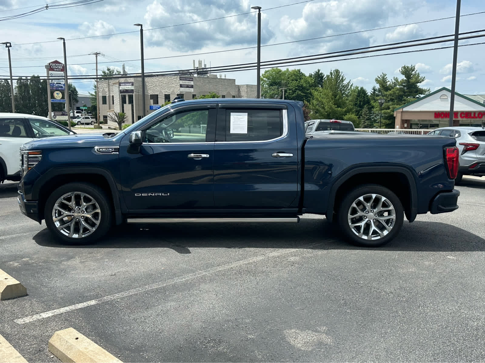 Thumbnail: 2023 GMC Sierra 1500 - 4