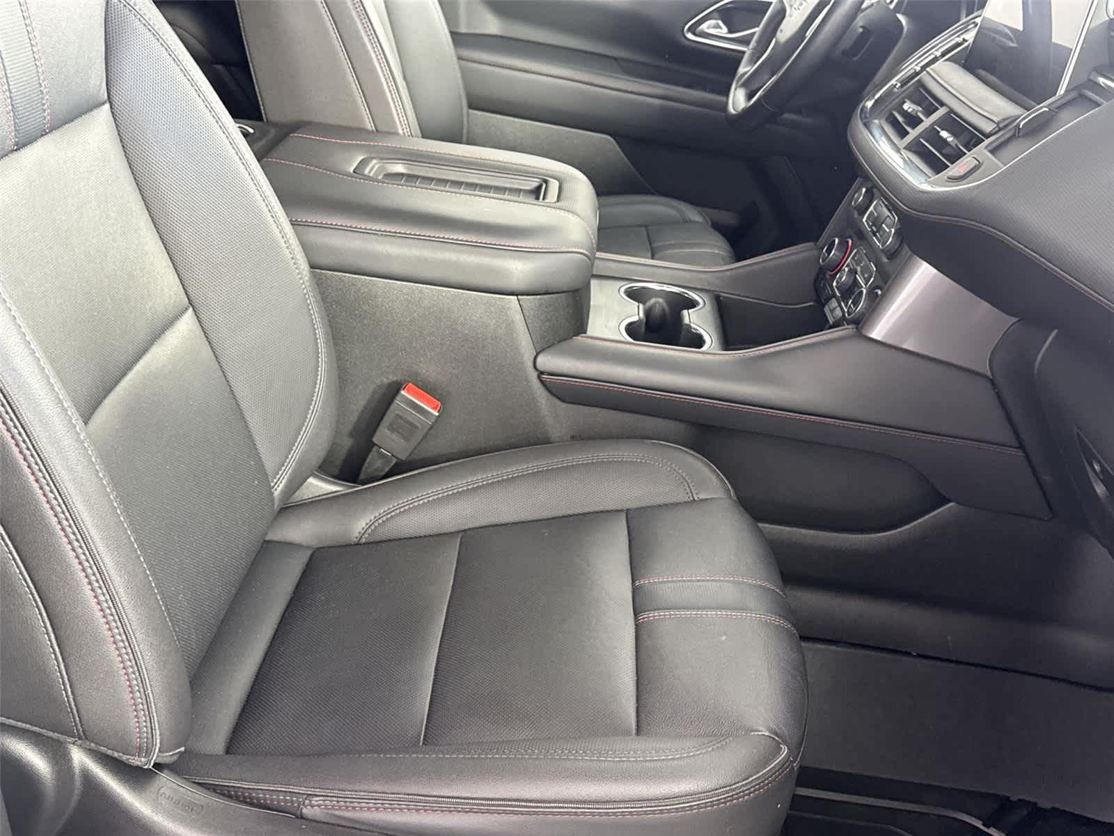 Thumbnail: 2023 Chevrolet Tahoe - 17