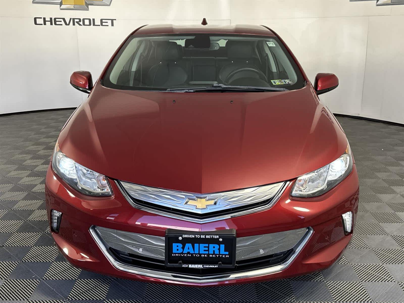 Thumbnail: 2018 Chevrolet Volt - 8