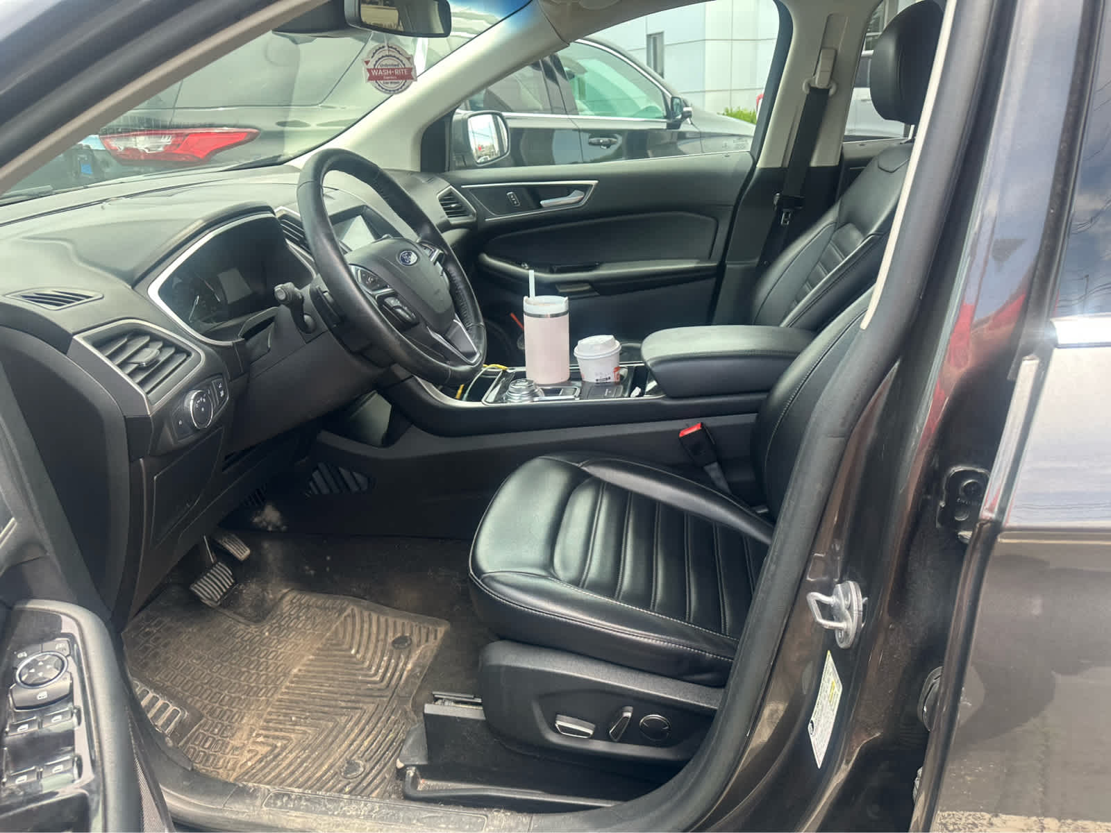 Thumbnail: 2019 Ford Edge - 4