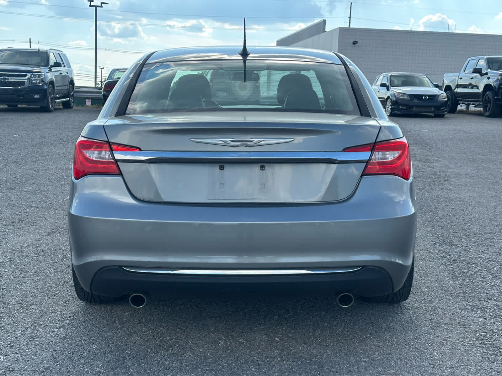Thumbnail: 2013 Chrysler 200 - 6