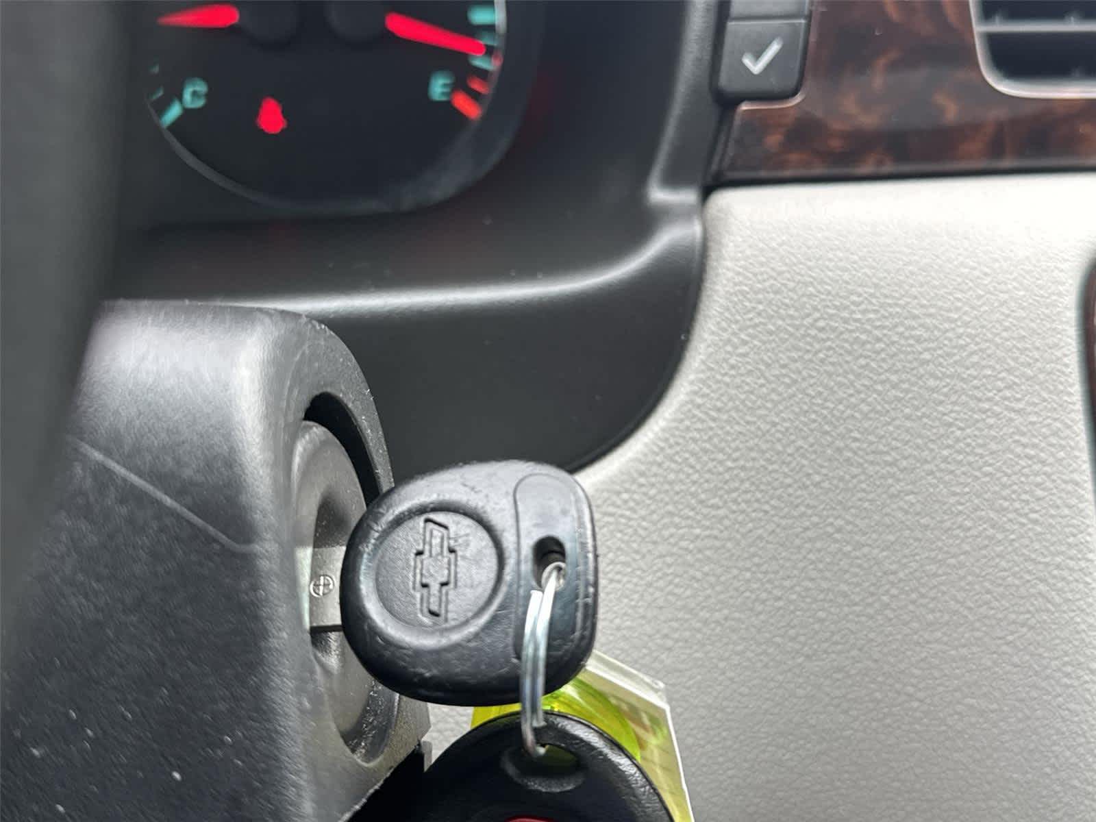 Thumbnail: 2012 Chevrolet Impala - 30