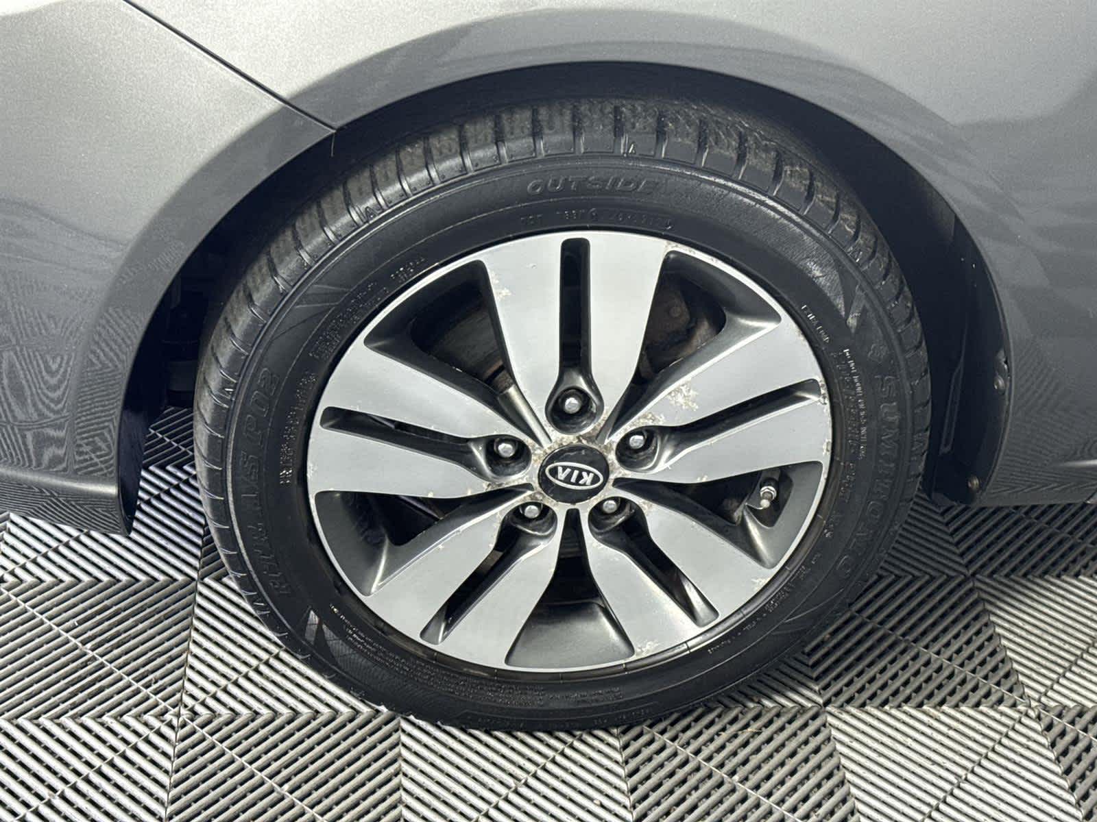 Thumbnail: 2013 Kia Forte - 11