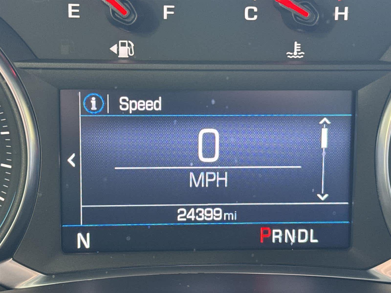 Thumbnail: 2023 Chevrolet Equinox - 32