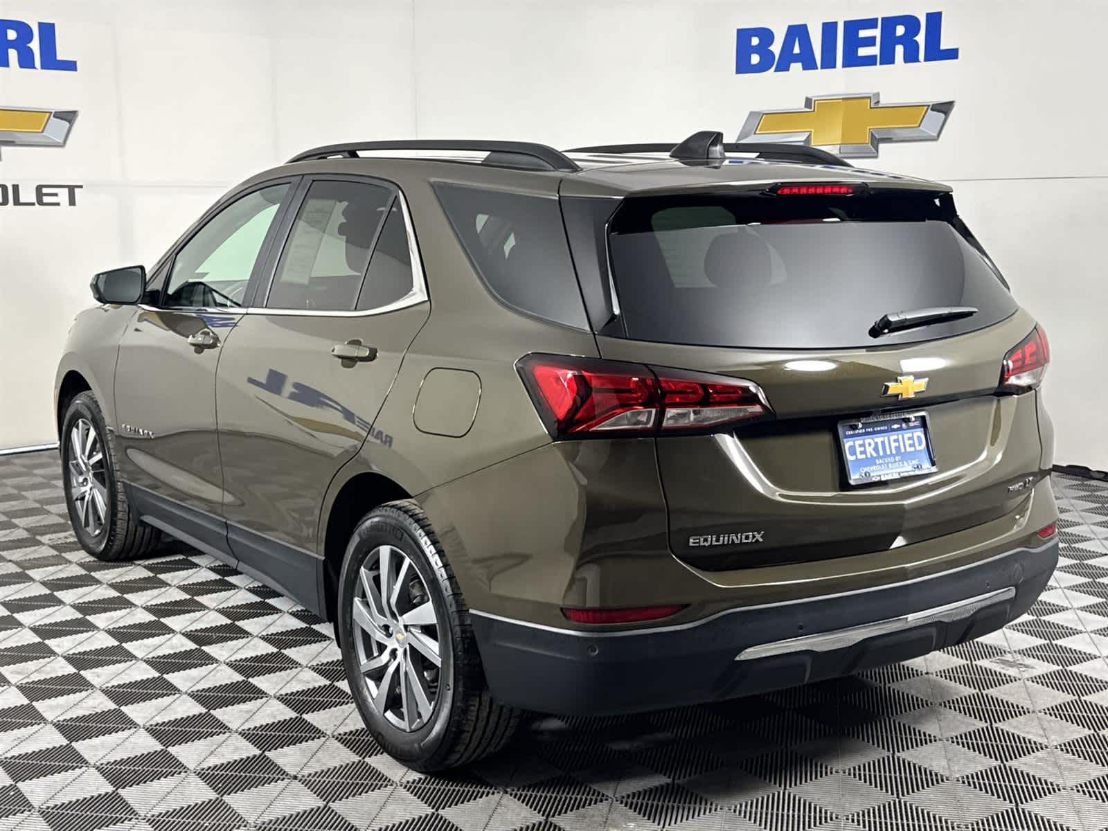 Thumbnail: 2023 Chevrolet Equinox - 3