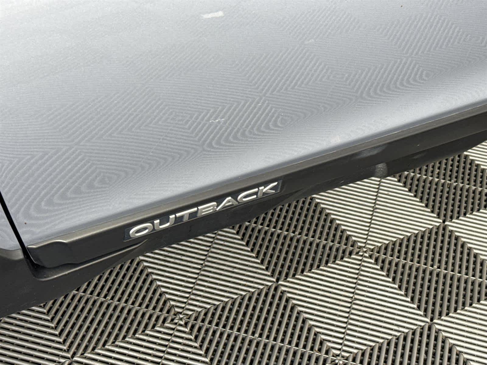 Thumbnail: 2019 Subaru Outback - 10