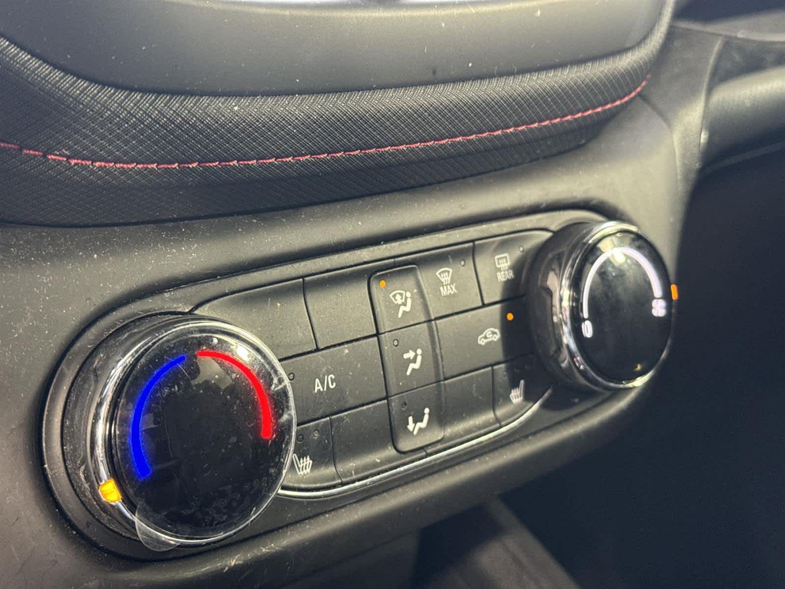 Thumbnail: 2023 Chevrolet TrailBlazer - 19