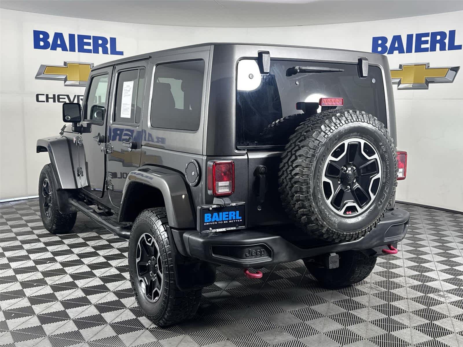 Thumbnail: 2016 Jeep Wrangler - 3