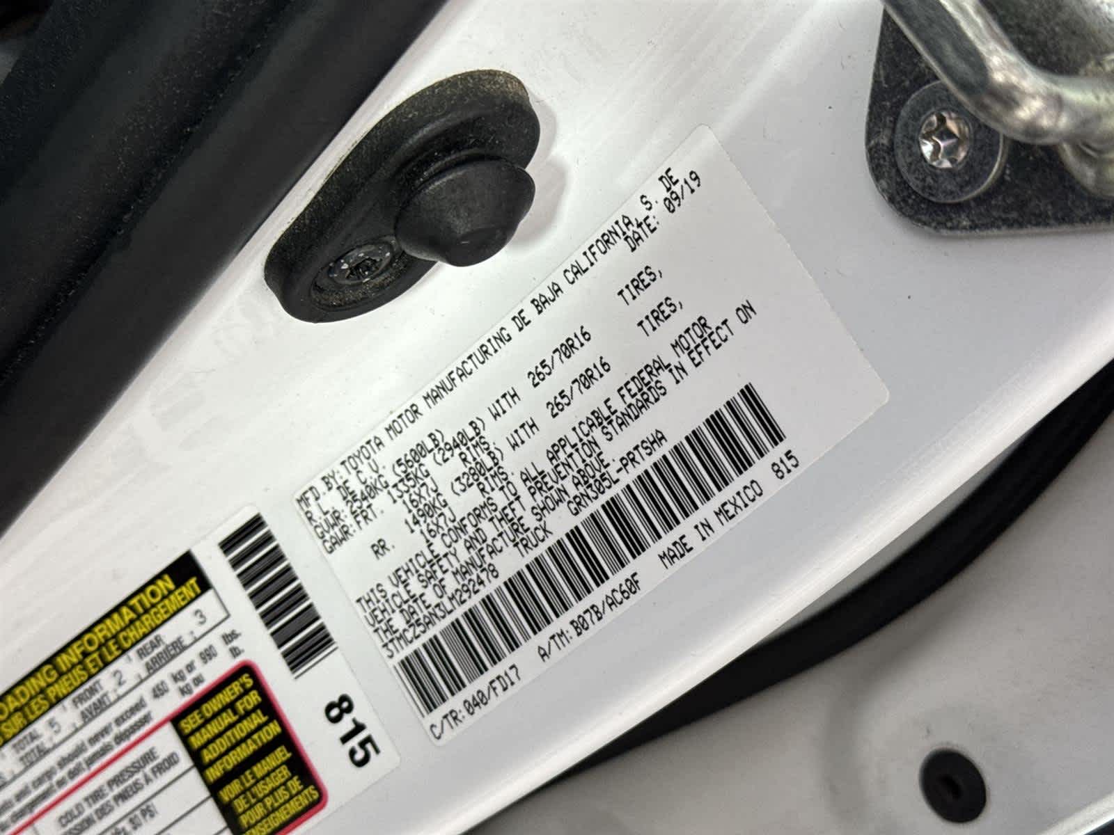 Thumbnail: 2020 Toyota Tacoma - 32