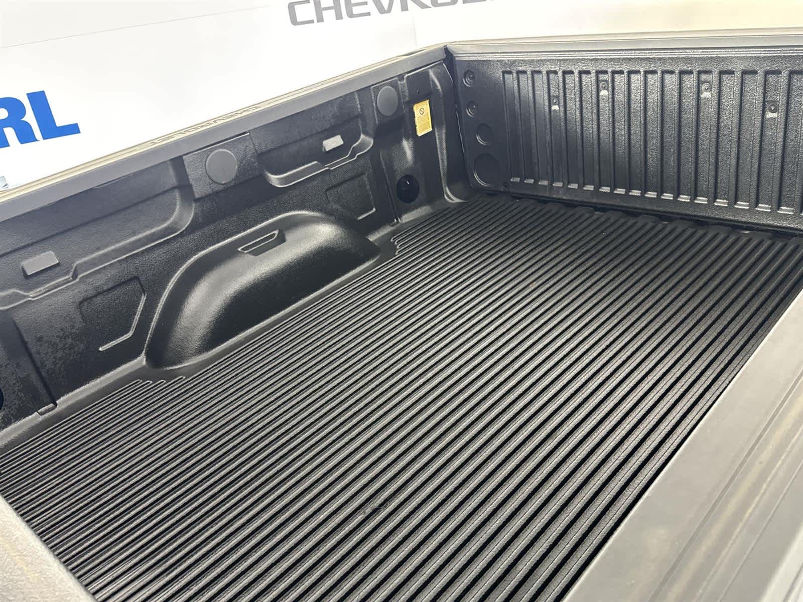 Thumbnail: 2017 Chevrolet Silverado 1500 - 15