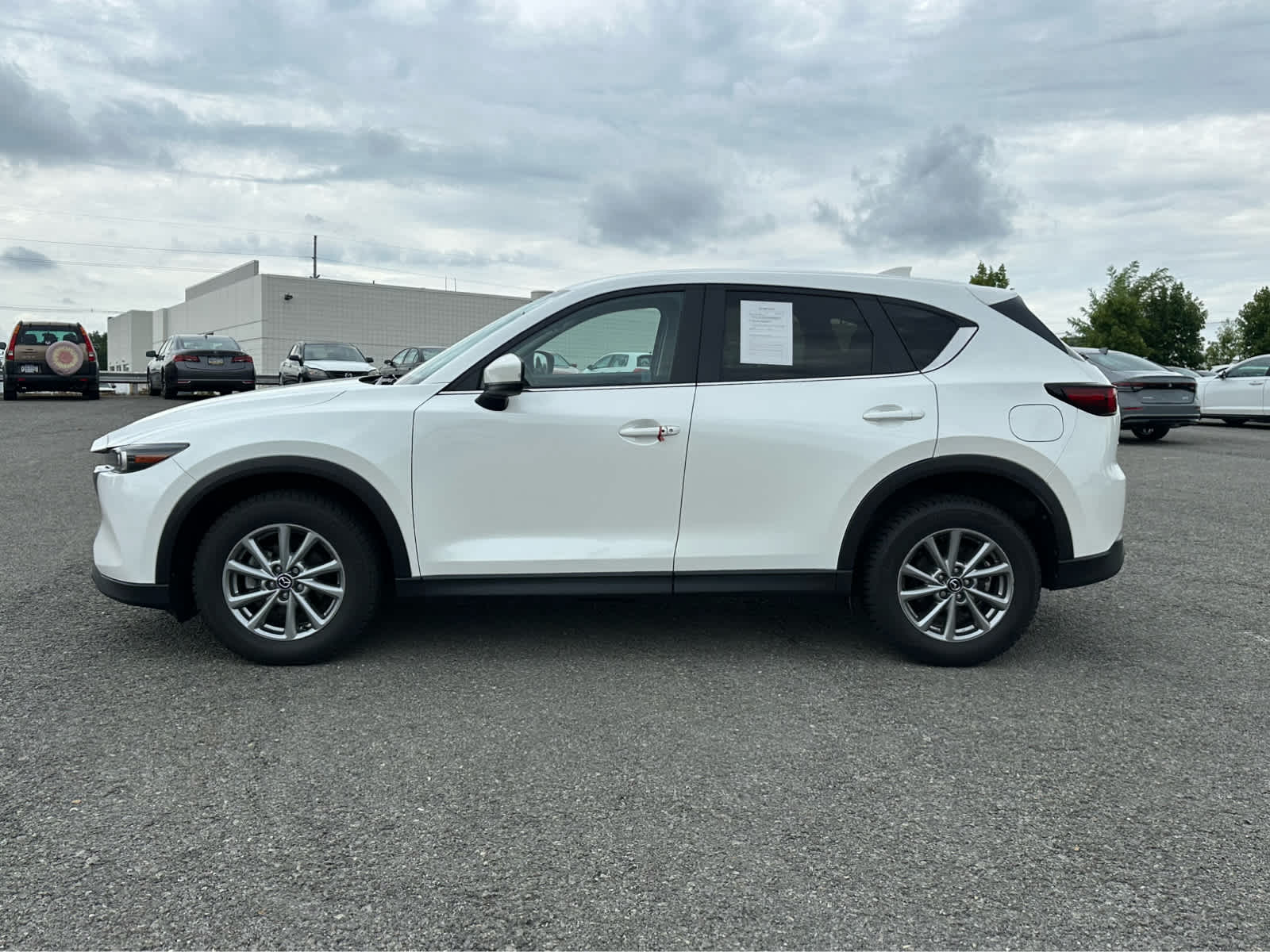 Thumbnail: 2022 Mazda CX-5 - 4