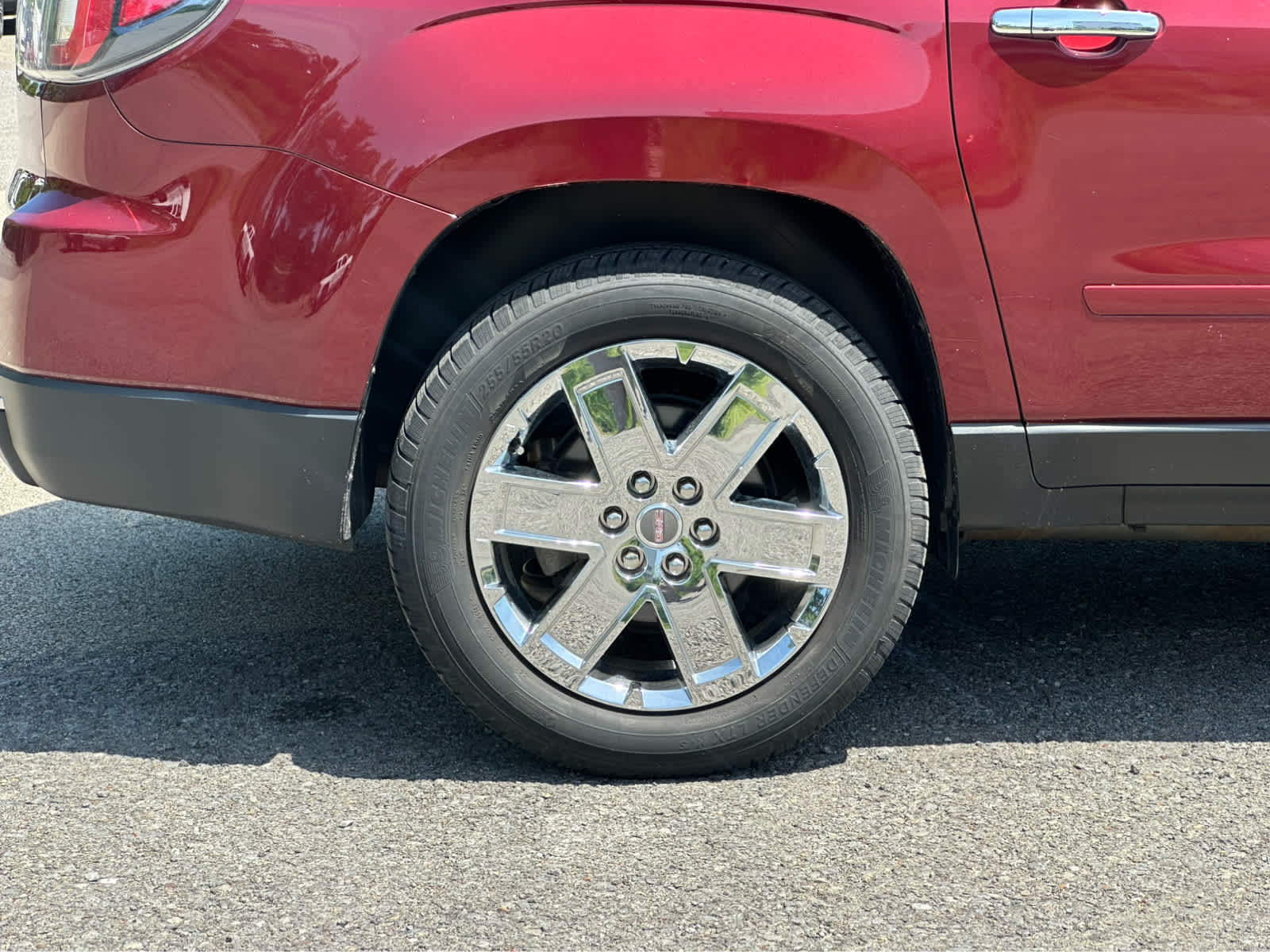 Thumbnail: 2017 GMC Acadia - 26