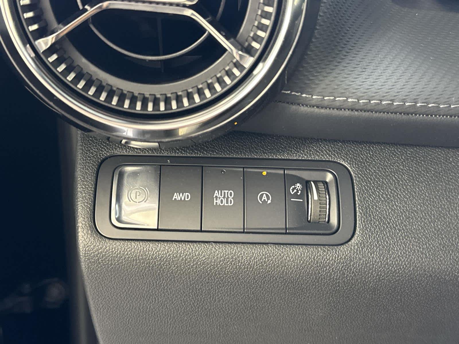 Thumbnail: 2026 Chevrolet Equinox - 24