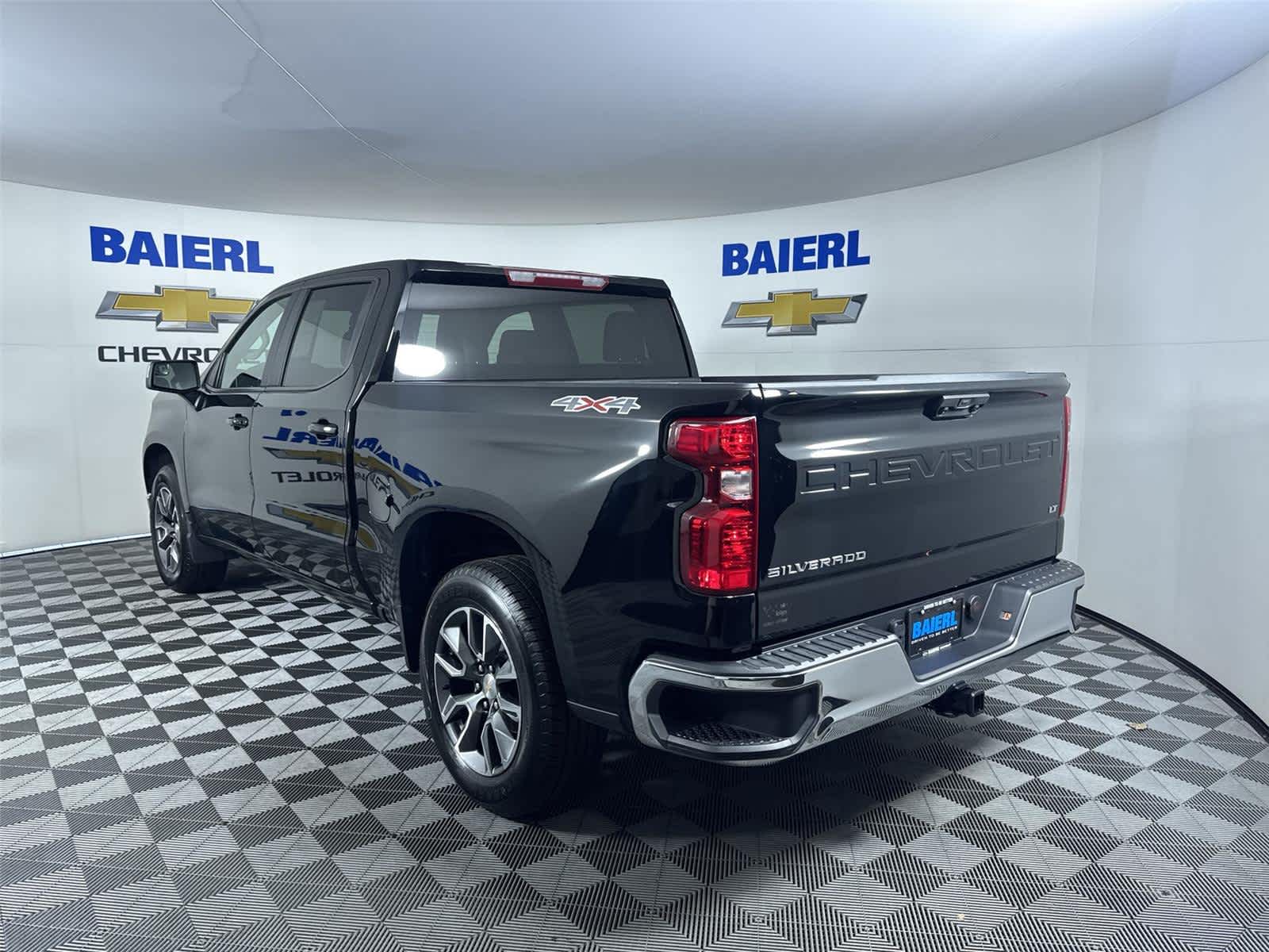 Thumbnail: 2024 Chevrolet Silverado 1500 - 3