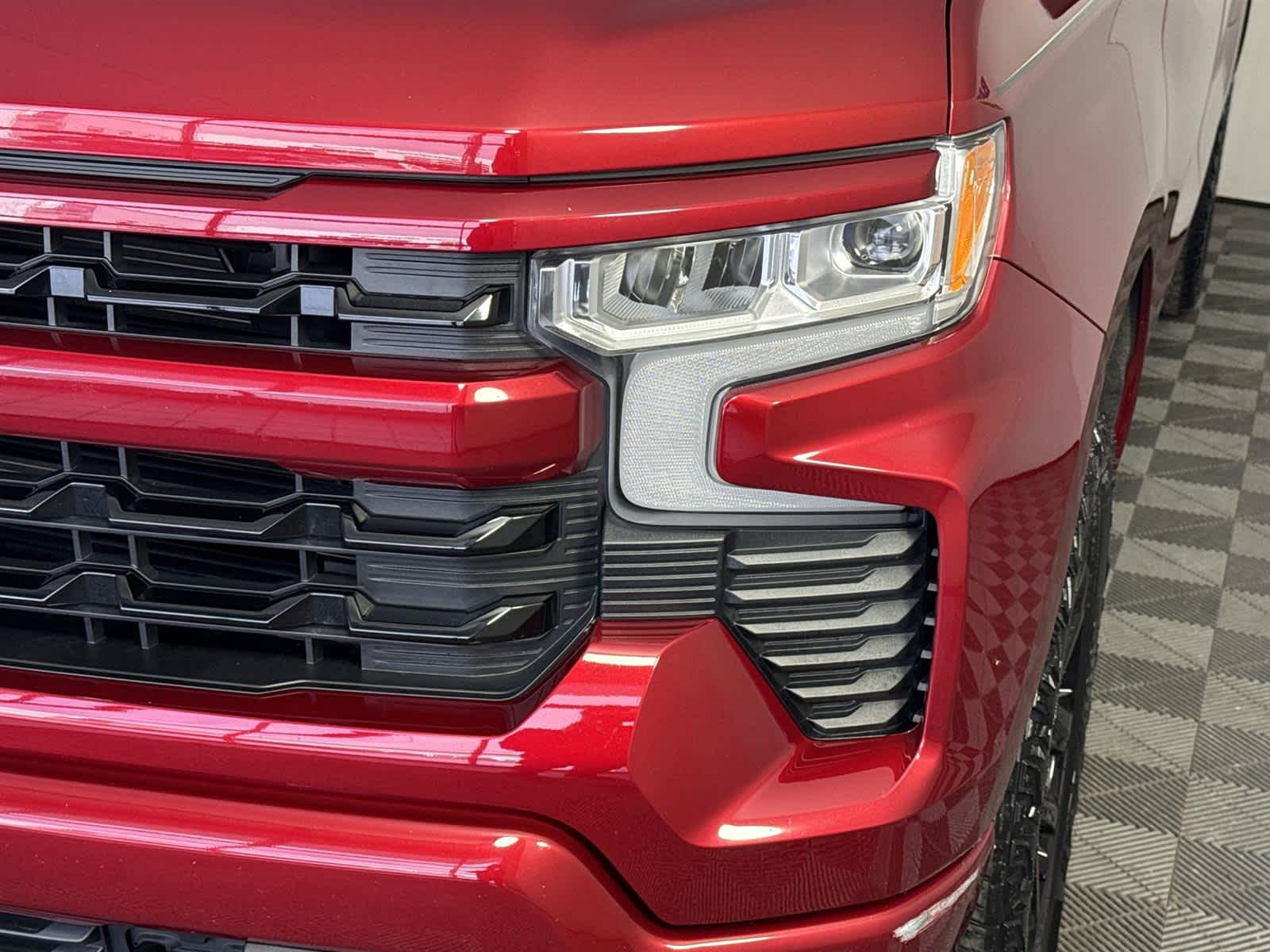 Thumbnail: 2022 Chevrolet Silverado 1500 - 9