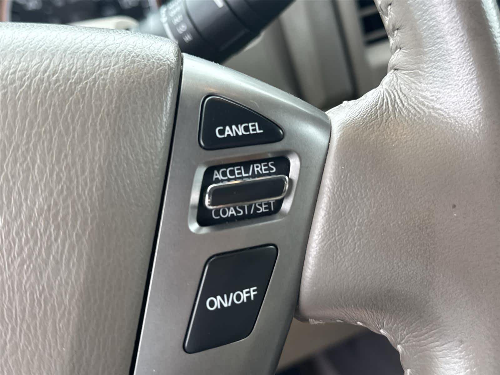 Thumbnail: 2014 Nissan Titan - 24