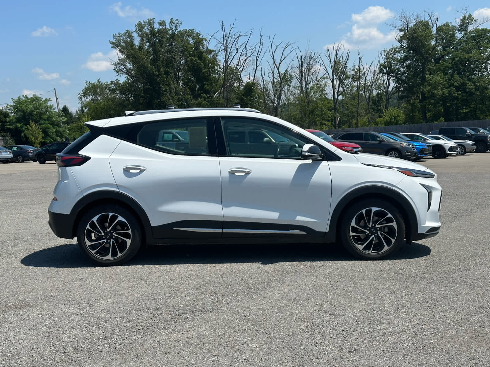 Thumbnail: 2022 Chevrolet Bolt EUV - 8