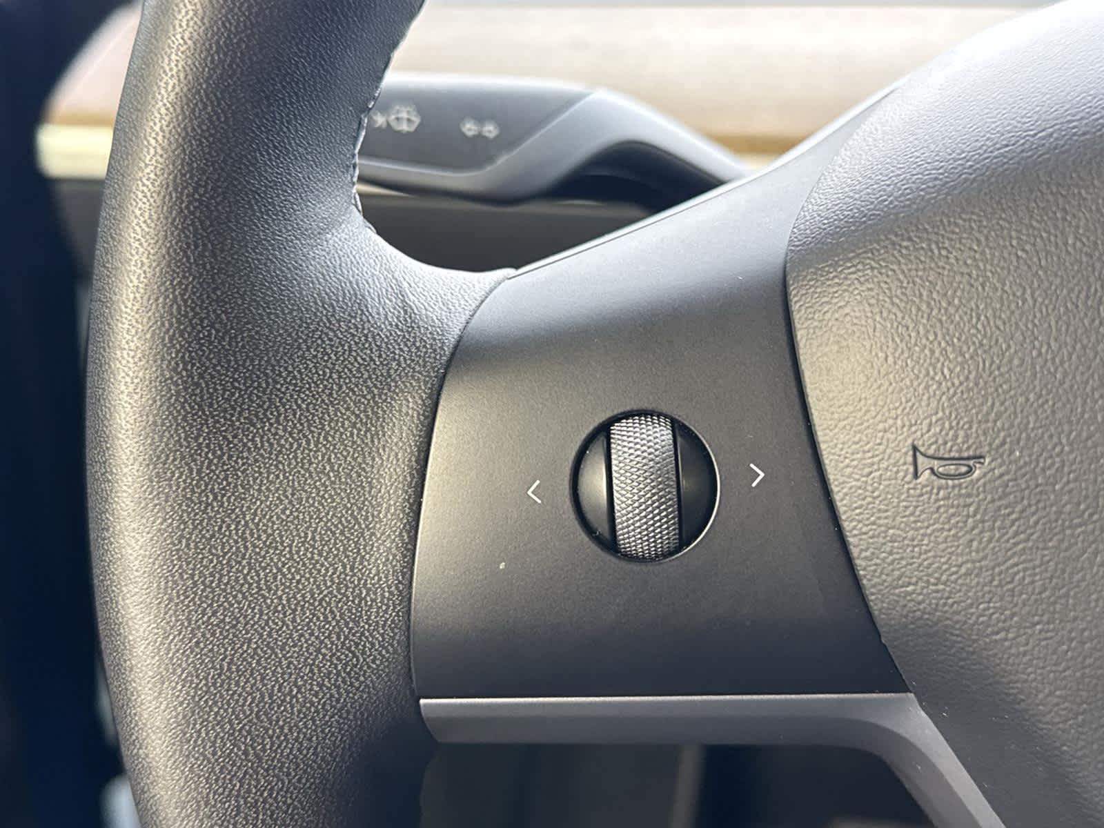 Thumbnail: 2021 Tesla Model Y - 24