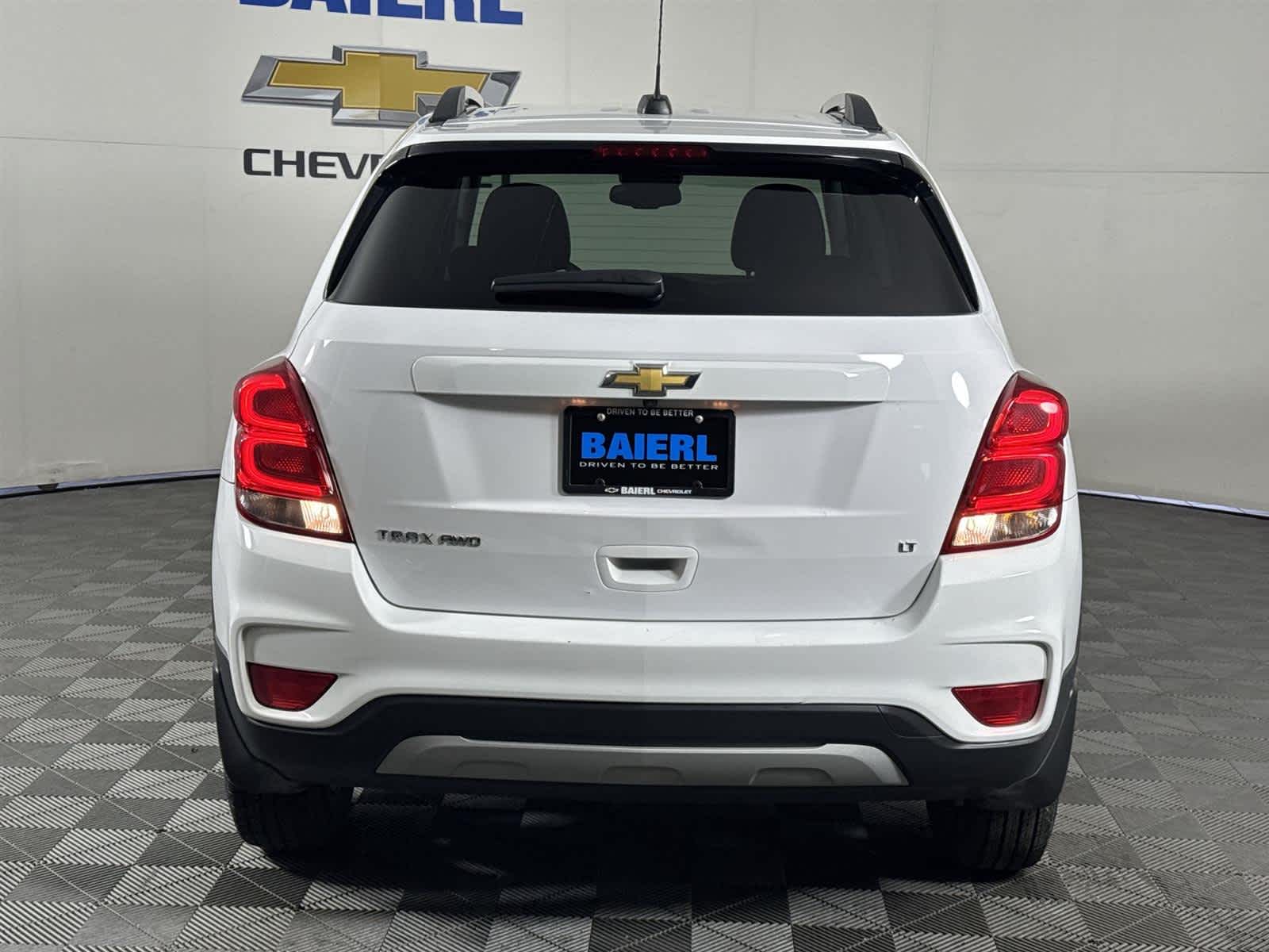 Thumbnail: 2020 Chevrolet Trax - 4