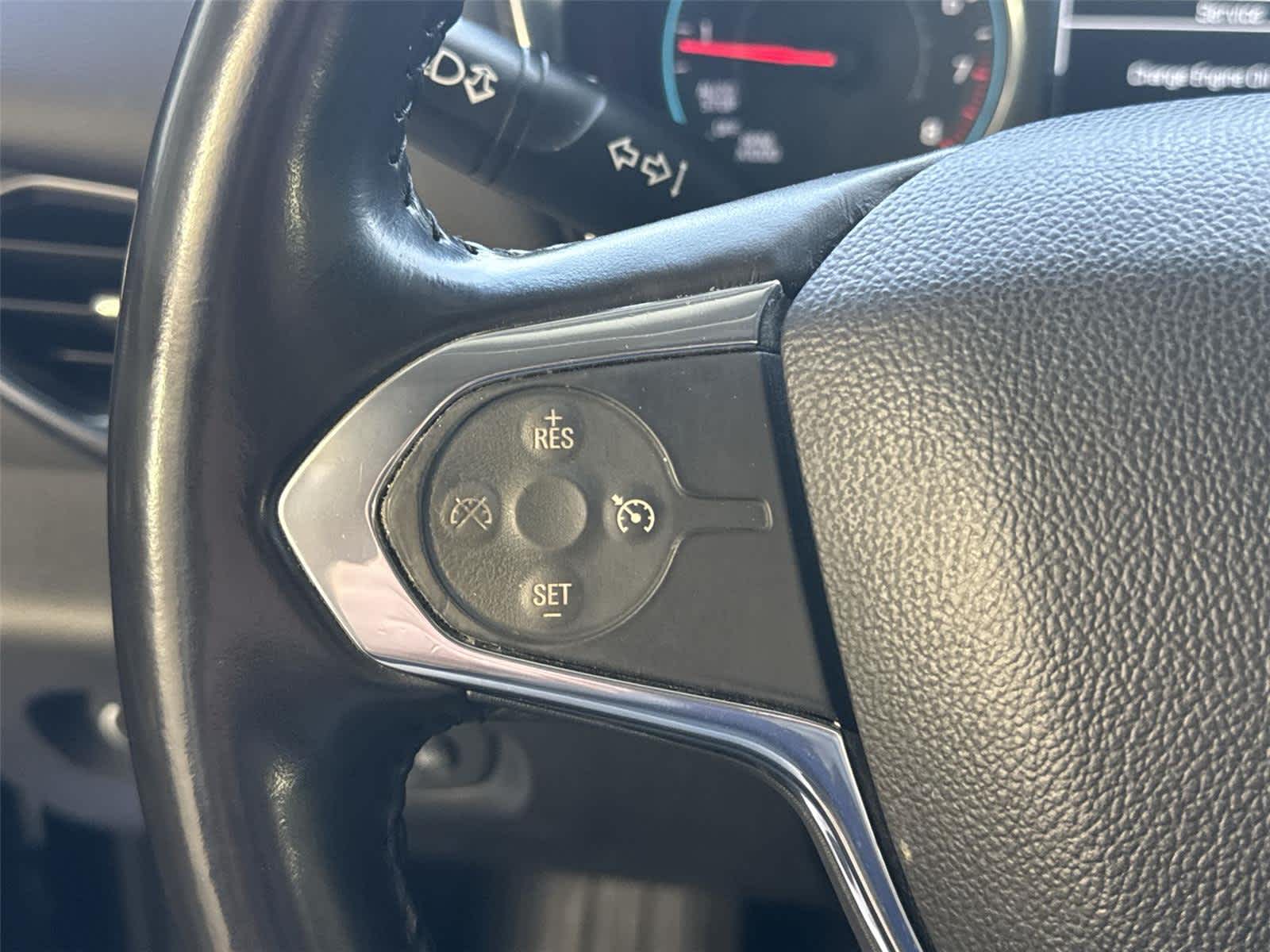 Thumbnail: 2019 Chevrolet Traverse - 27