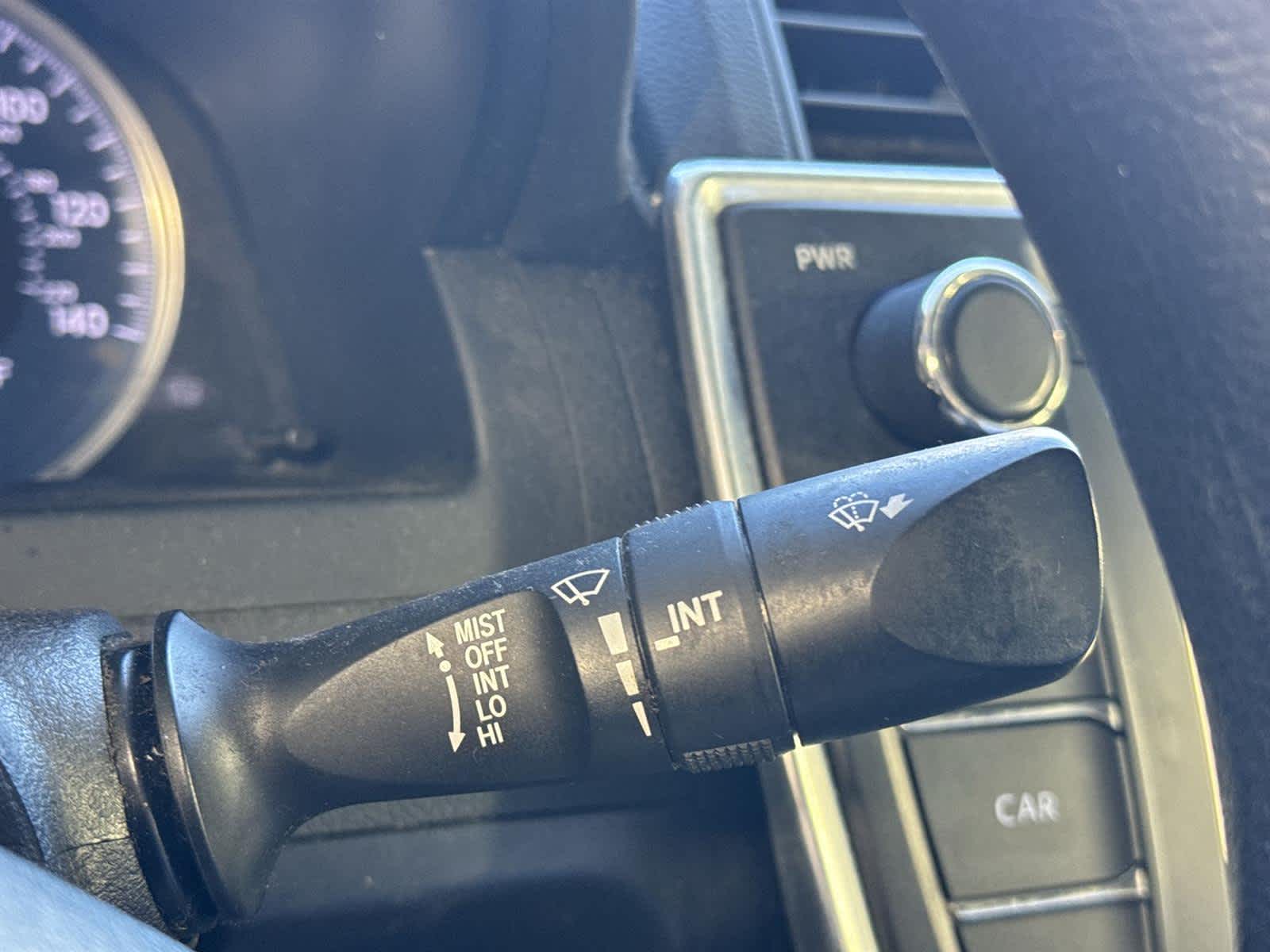 Thumbnail: 2016 Toyota Camry - 26