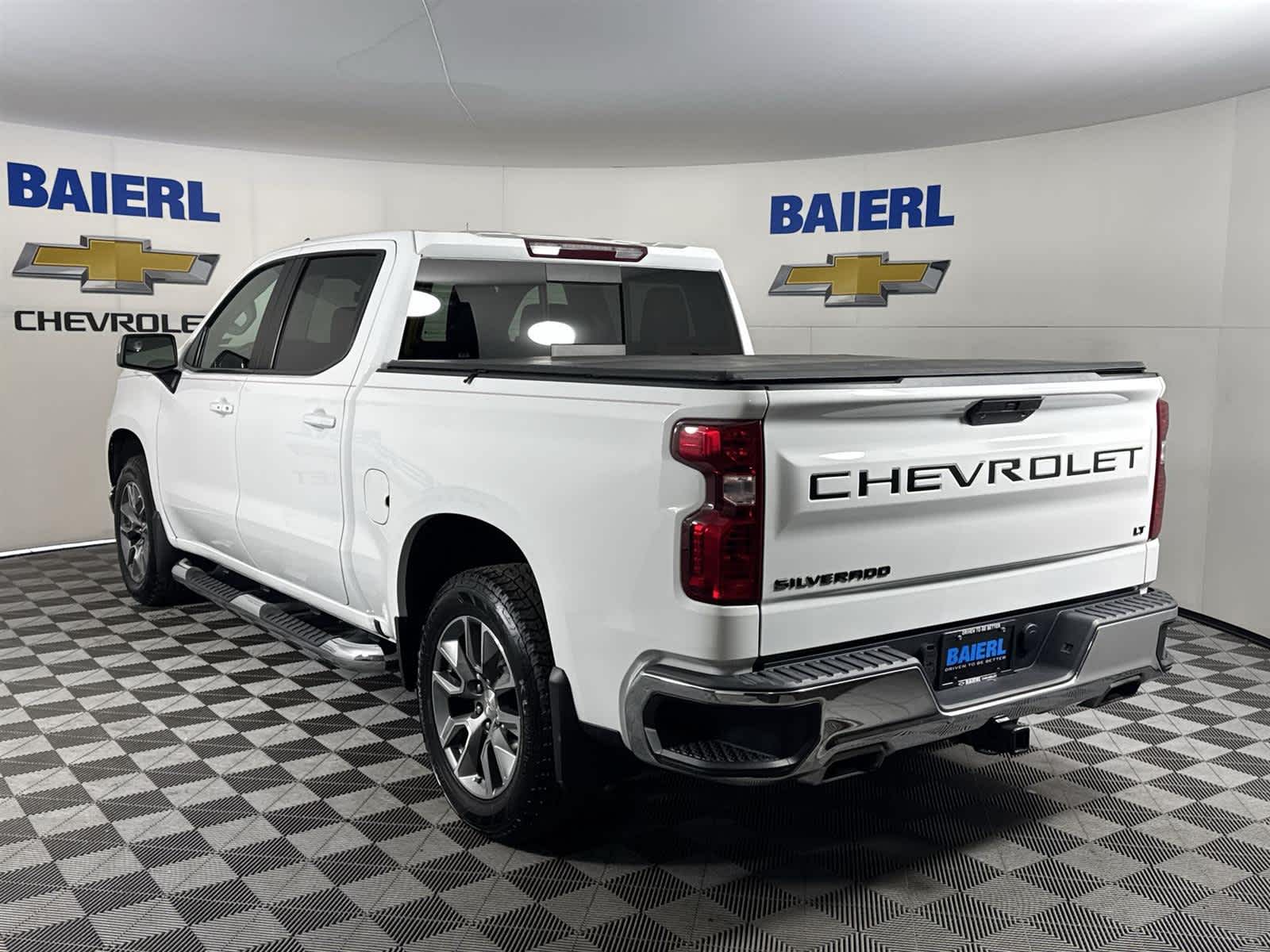 Thumbnail: 2022 Chevrolet Silverado 1500 - 3