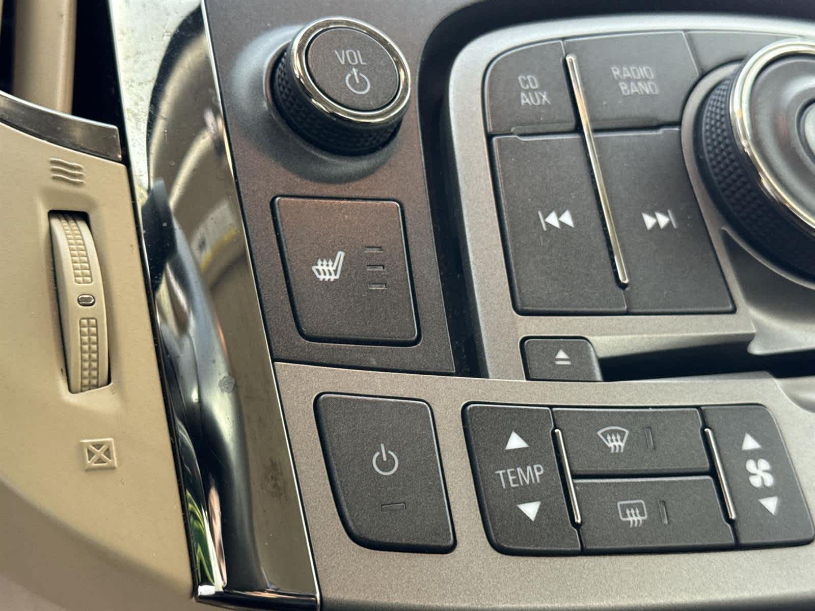 Thumbnail: 2012 Buick LaCrosse - 18