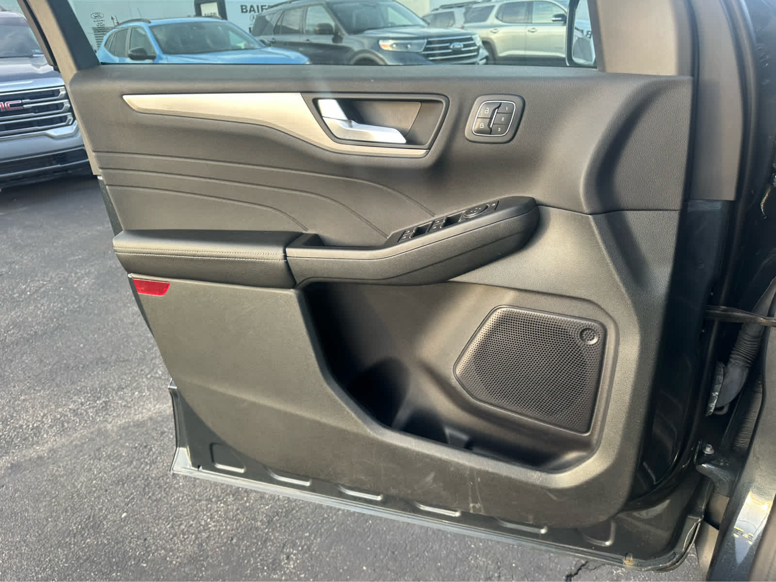 Thumbnail: 2022 Ford Escape - 19