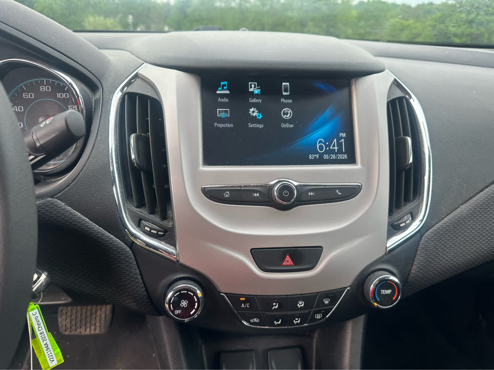 Thumbnail: 2018 Chevrolet Cruze - 12