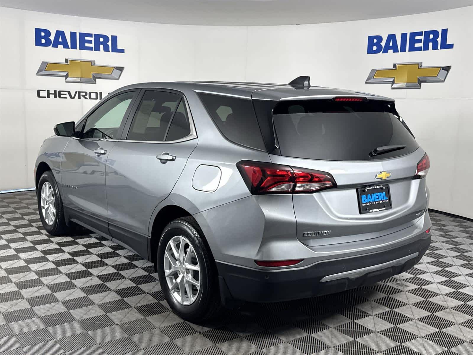 Thumbnail: 2024 Chevrolet Equinox - 3