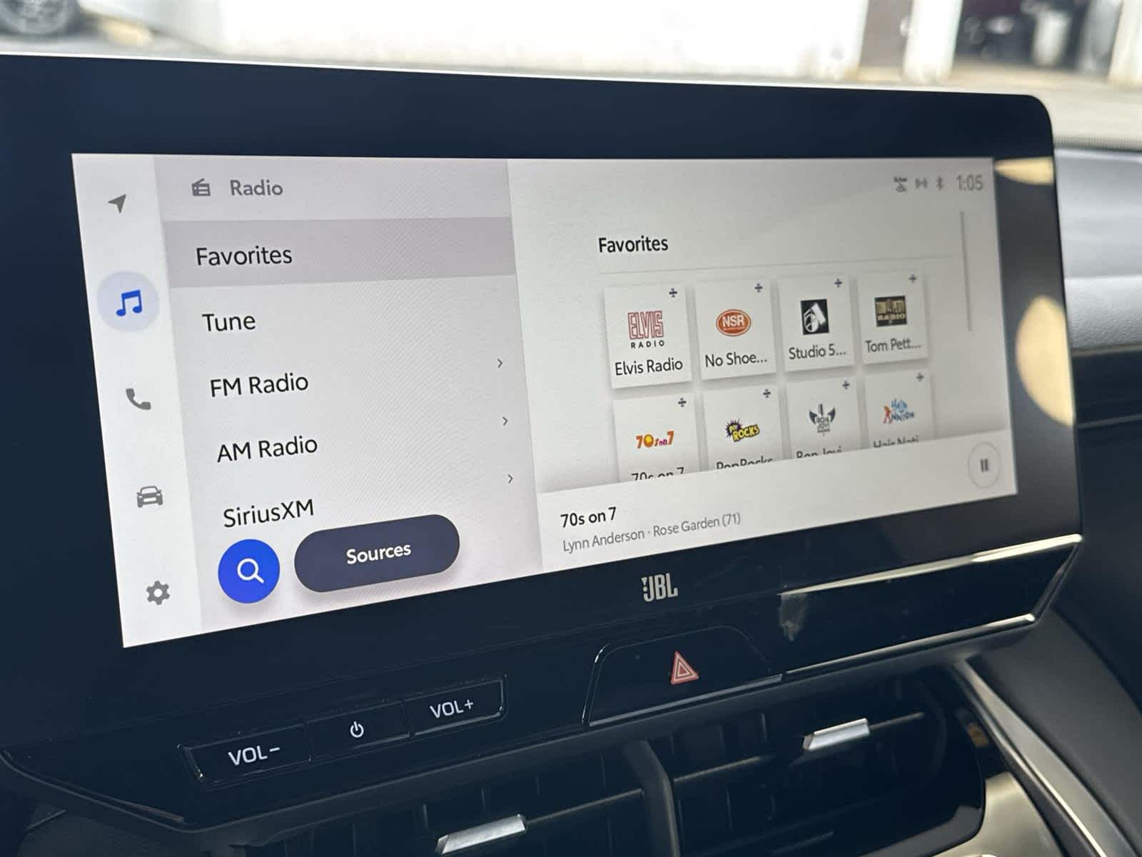 Thumbnail: 2024 Toyota Venza - 17