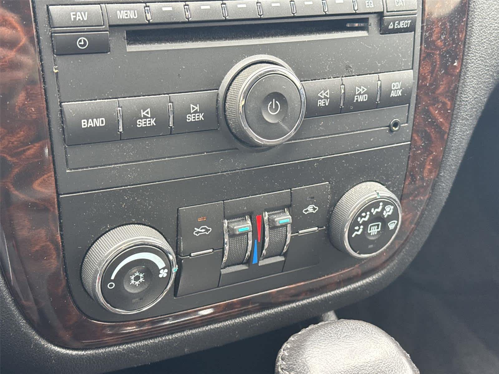 Thumbnail: 2012 Chevrolet Impala - 19