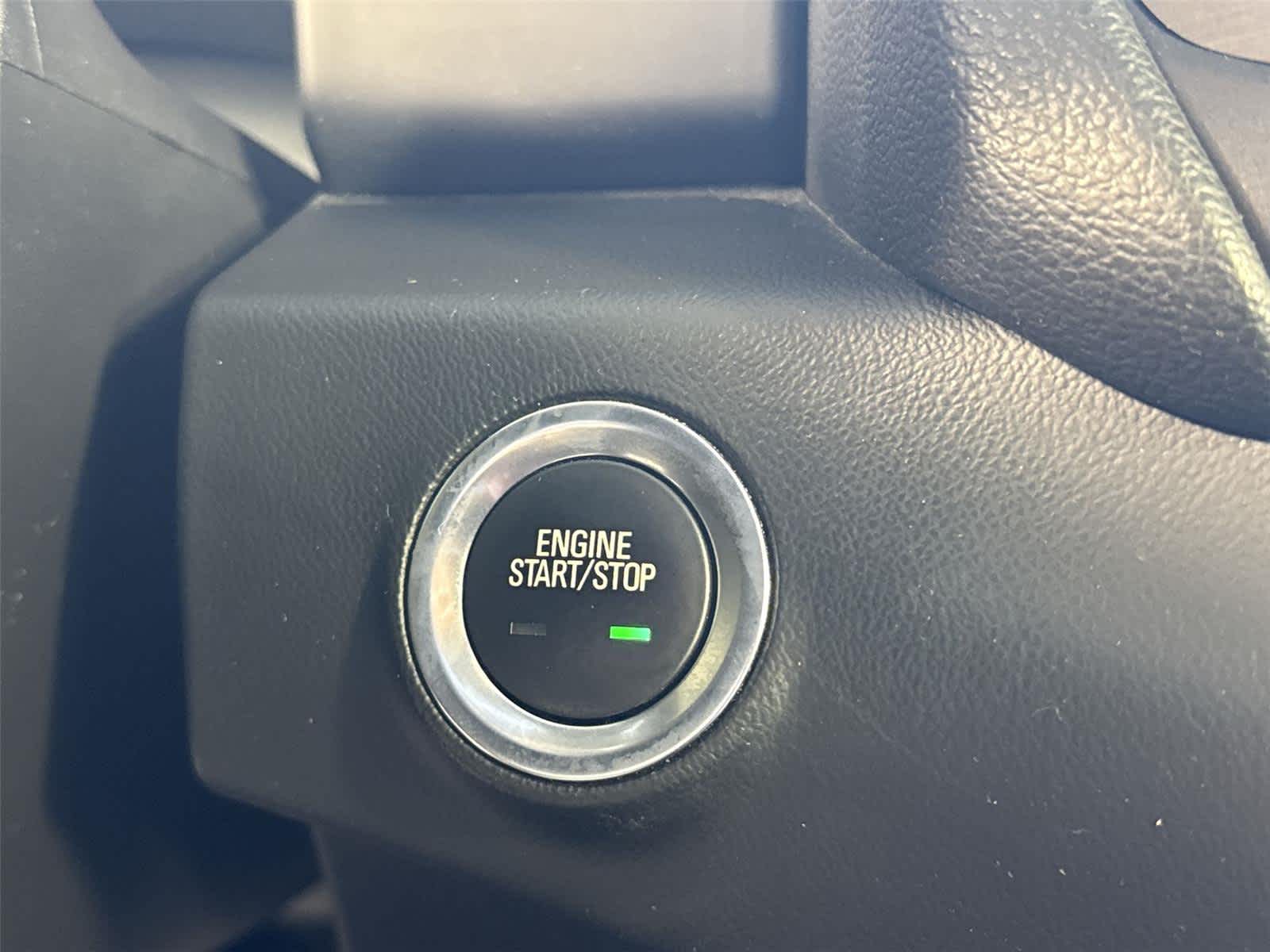 Thumbnail: 2022 GMC Terrain - 31