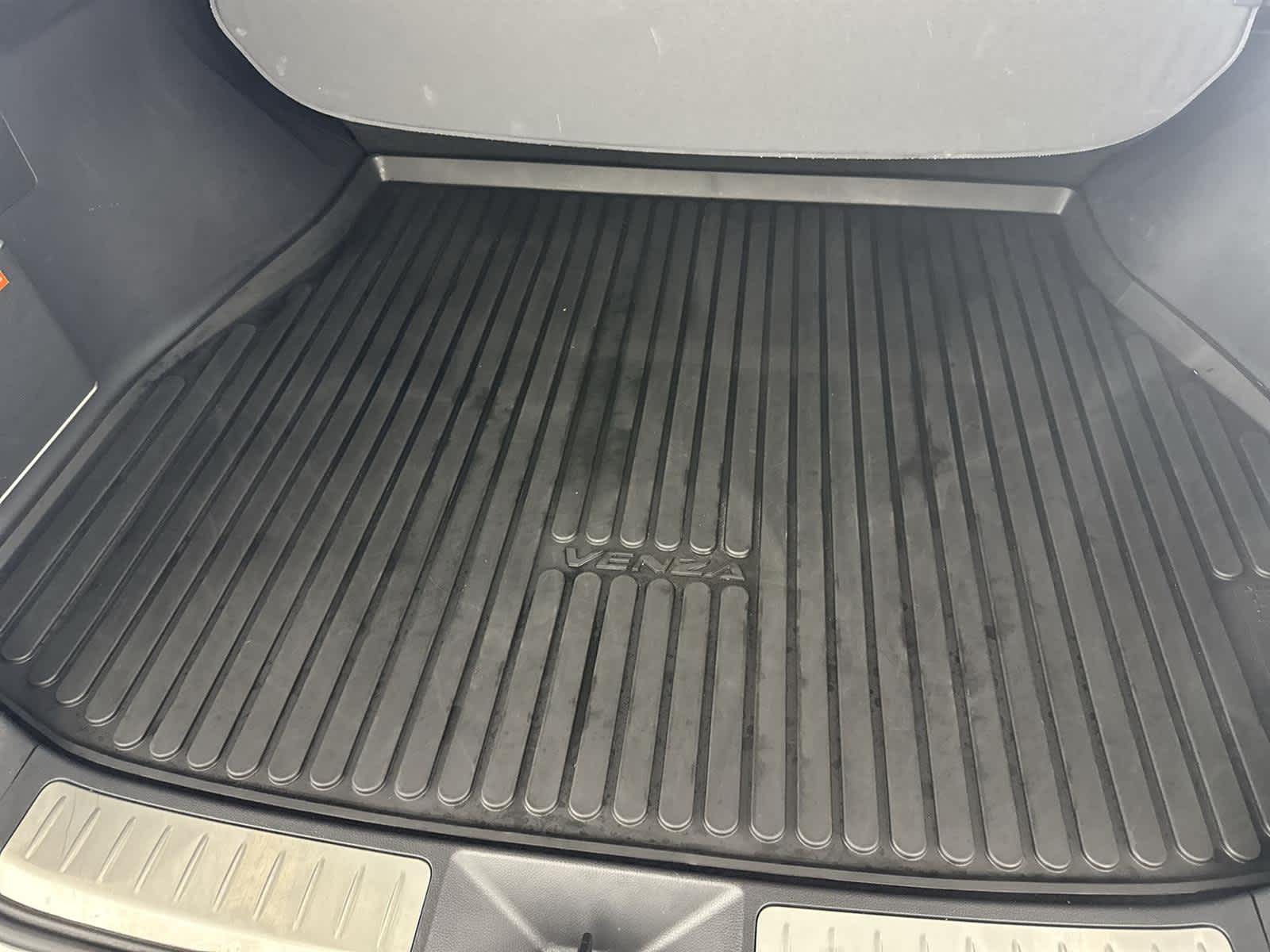 Thumbnail: 2024 Toyota Venza - 14