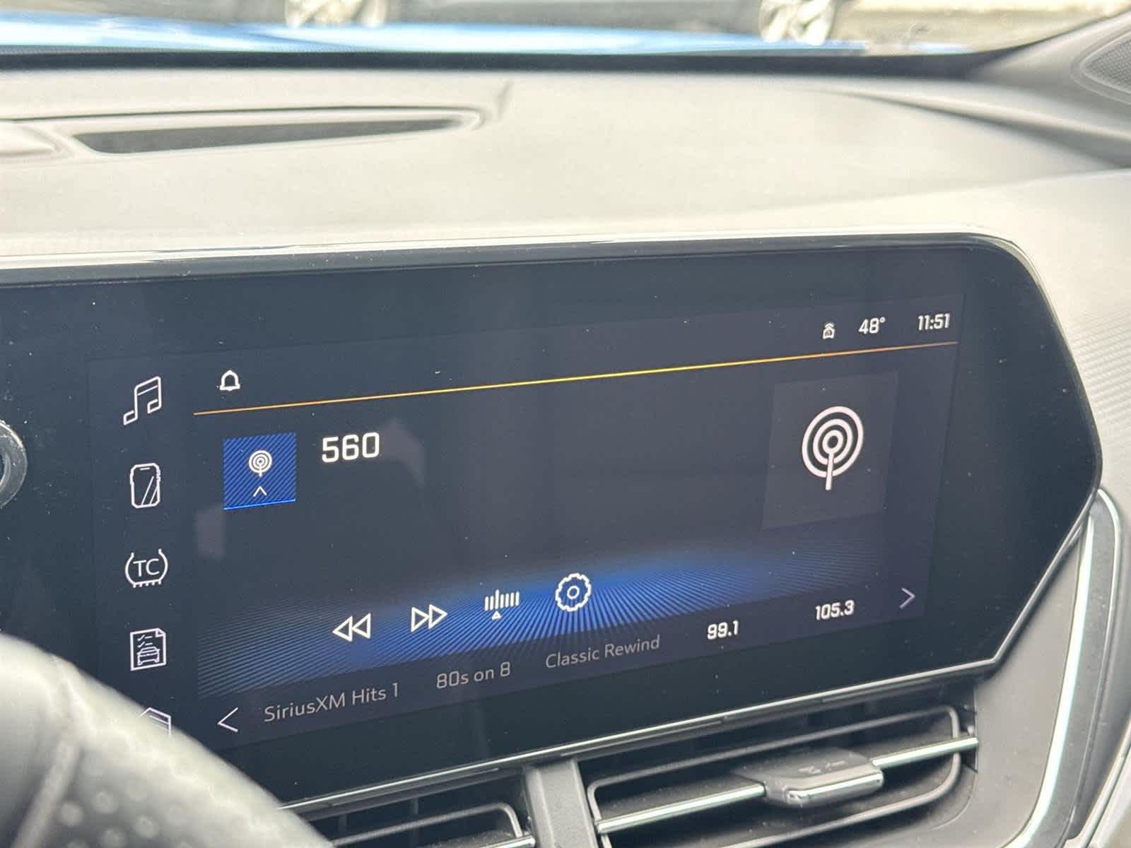 Thumbnail: 2024 Chevrolet Trax - 17