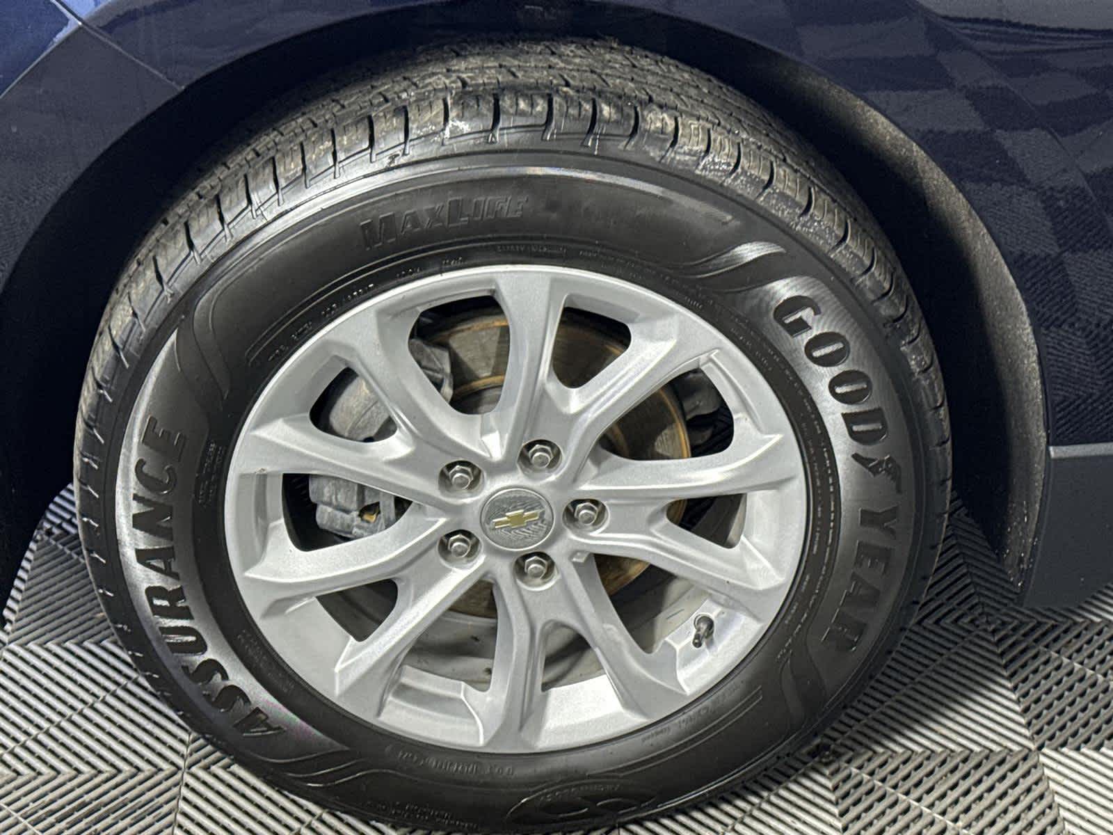 Thumbnail: 2020 Chevrolet Equinox - 11