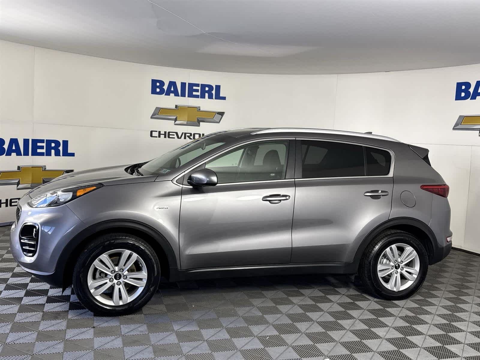 Thumbnail: 2017 Kia Sportage - 2