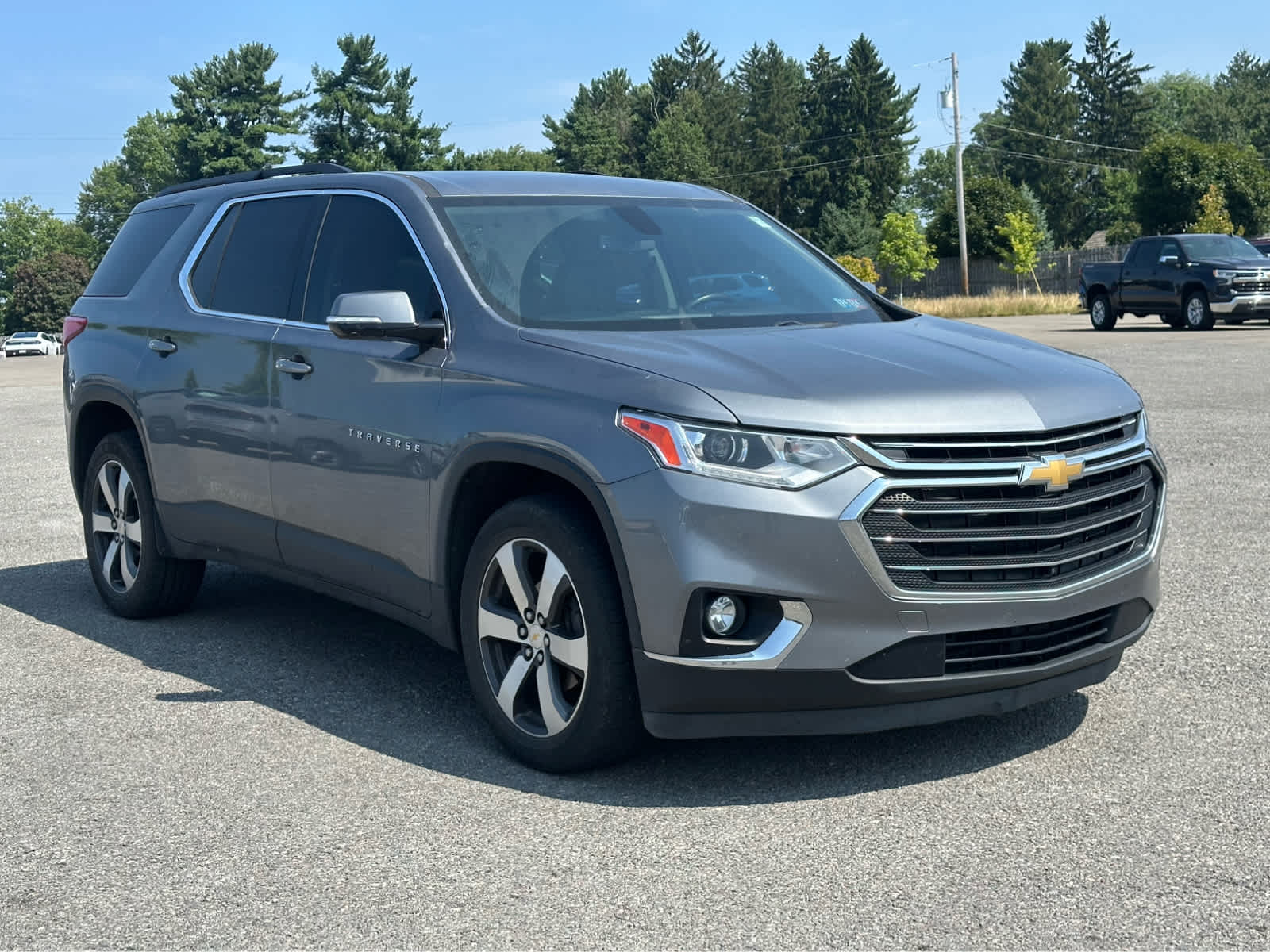 Thumbnail: 2019 Chevrolet Traverse - 3