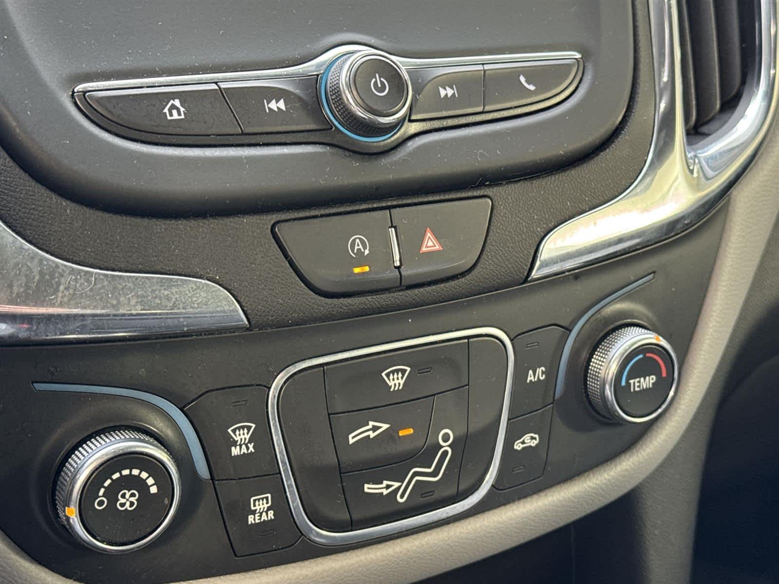 Thumbnail: 2023 Chevrolet Equinox - 19