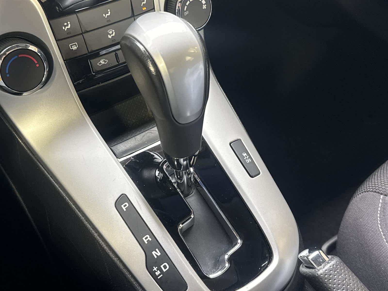 Thumbnail: 2014 Chevrolet Cruze - 20